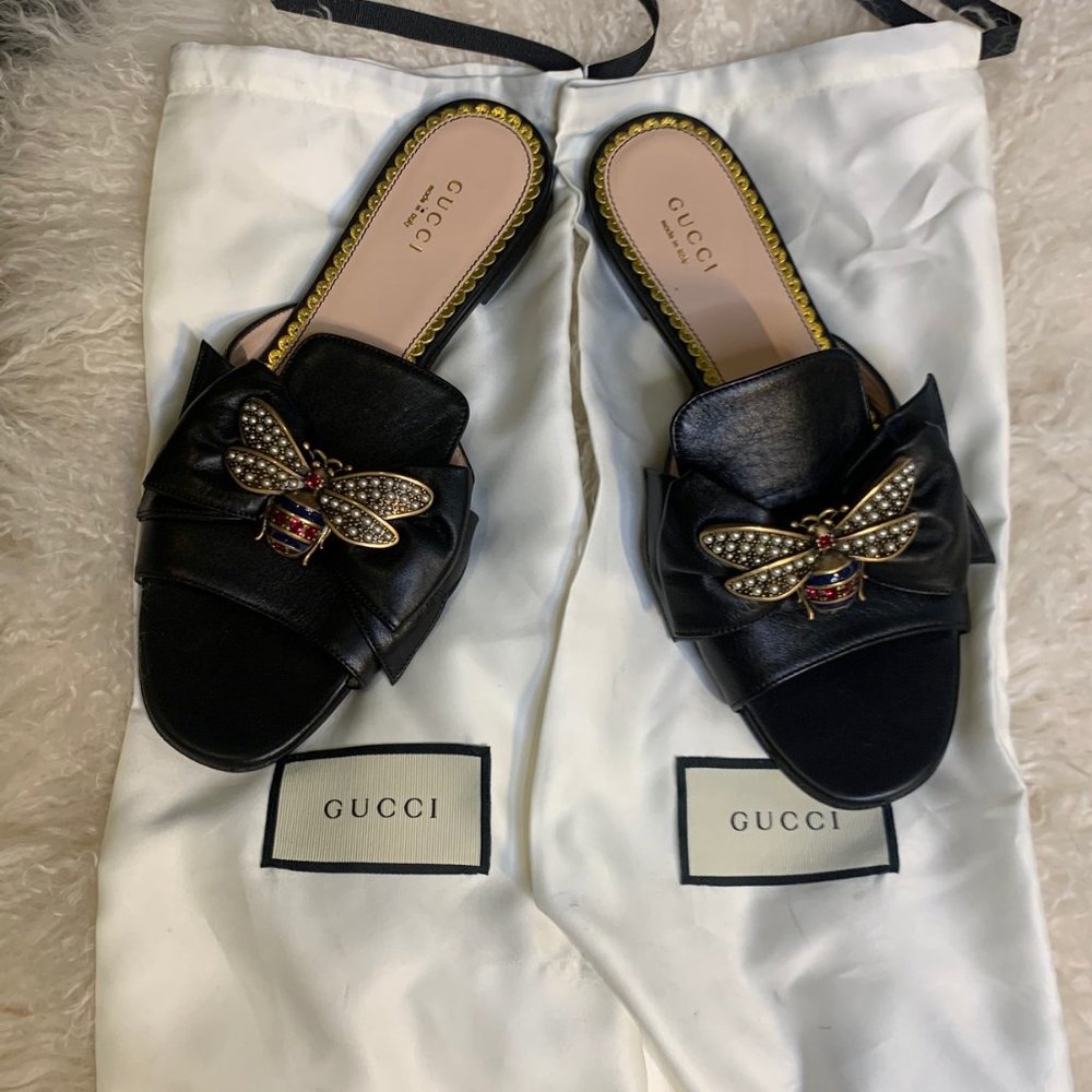 Gucci slides with pearl/crystal bees